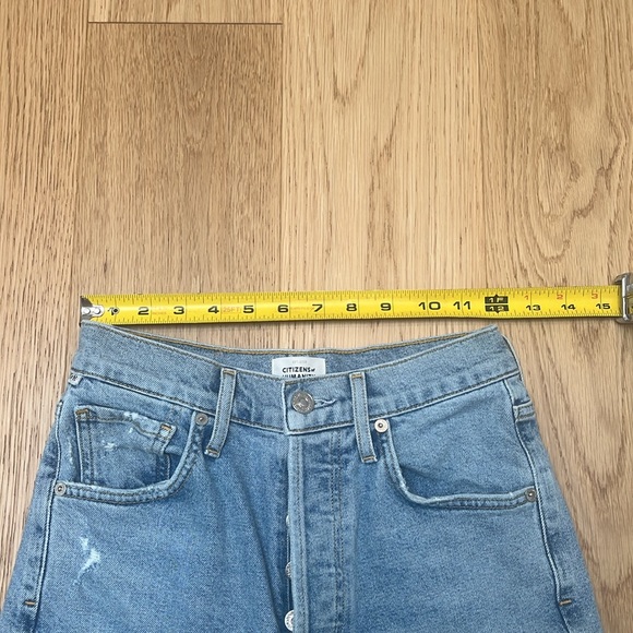 Citizens of Humanity Jolene jeans. Blue with small rips. Size 24 - Picture 8 of 11